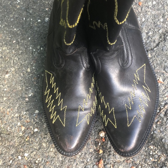 Custom made Grateful Dead stealy cowboy boots - Picture 6 of 12